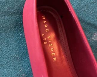 Marc Fisher LTD Women's Red Leather Pointed-toe Flats