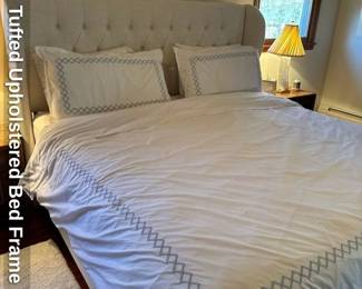 Tufted Upholstered Bed Frame