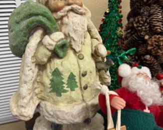Vintage Santa figurine resin (all seasons)