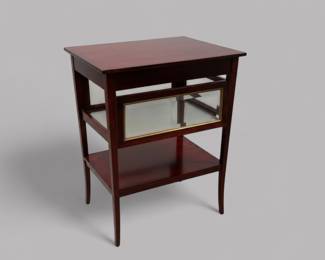 Cherry/Mahogany Vitrine