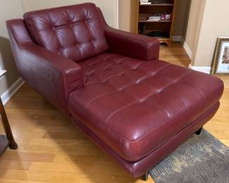 Leather chateau D’AX chaise lounge chair 