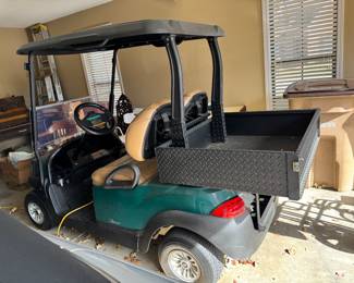 Golf cart