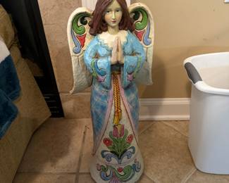 Large Jim shore angle 