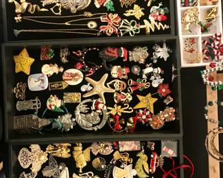 10 dollar Christmas jewelry