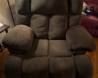 Electric Reliner brand new