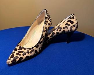 Cole Haan animal leapard Fiona Nike Air textured kitten heel pumps, size 8