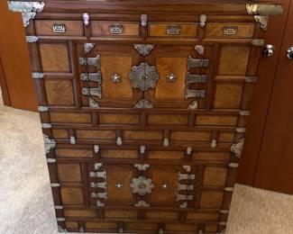 Late 19th Century Korean Tansu Chest