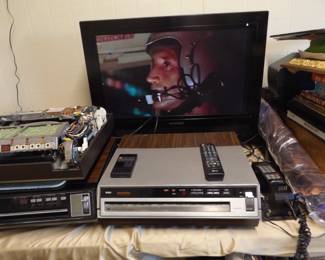 Selectavision player