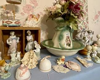 Figurines, LLadro Figurines and Belles, Carousels, Precious Moments
