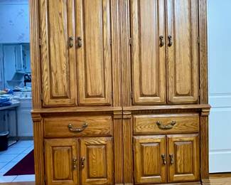 2 Cabinets 