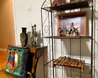 International Art and Decor