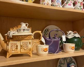 Botanic, Mary Dorsh tea pots