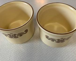 Pfaltzgraff Village Open Butter Tub Dish