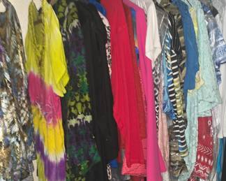 Ladies Clothes - Size M - L