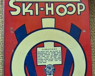 Large selection of vintage toys, games and dolls