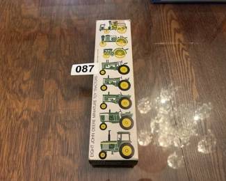 SET OF 8 JOHN DEERE MINIATURE TOY TRACTORS