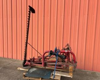MASSEY FERGUSON 42 SICKLE MOWER