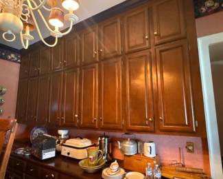 LARGE LOT OF CONTENTS IN CABINETS