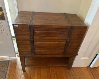 THREE DRAWER CHEST STAND