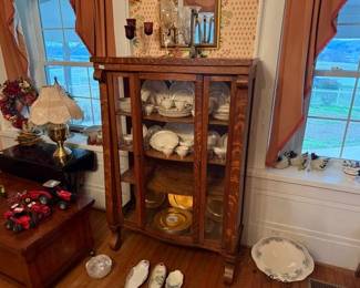 CHINA CABINET
