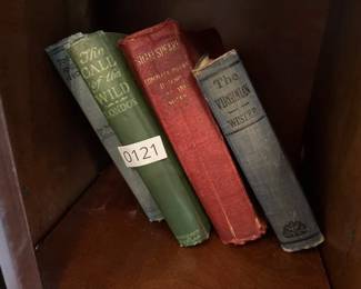 4 VINTAGE BOOKS