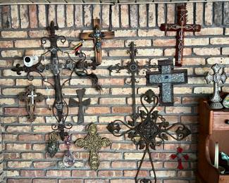 collection of various decorative crosses