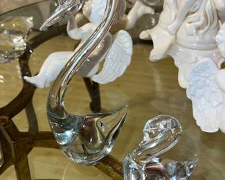 Art glass Swans