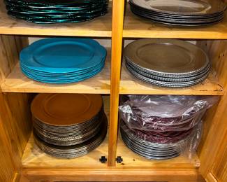 Several different varieties of charger plates