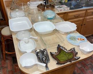 Corning-ware, pyrex, Ect