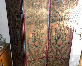 Rococo Style Gold painted room divider