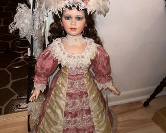Signature Collection Limited Edition Porcelain Doll Carla Ava Diane
