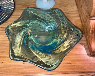 vintage heavy Murano hand-blown blue Swirl glass bowl