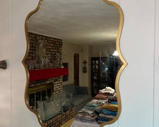 Kate and Laurel Higby Scalloped Wall Mirror