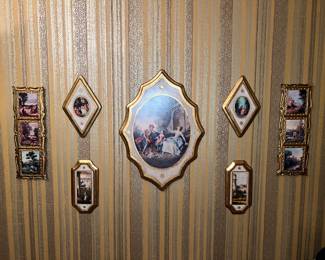 Vintage Italian Florentine gilded wood wall plaque’s