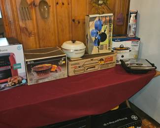 Vintage kitchen ware. Amazing still in box!