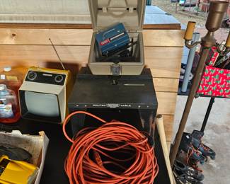 Router with table, extension cords