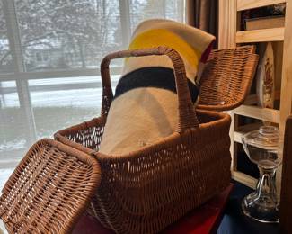 Basket & Blanket (Pendleton)
