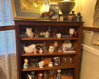 Antique 2 Door Cabinet Cabinet 