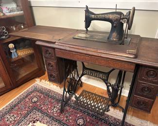 Antique Singer Sewing Machine 