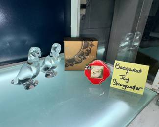 Baccarat Birds and Jay Strongwater Pic Frame Orlando Estate Auction