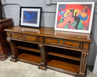 Console and Artwork Orlando