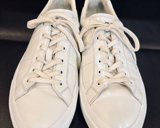 Givenchy Mens City Sport Leather Sneakers 