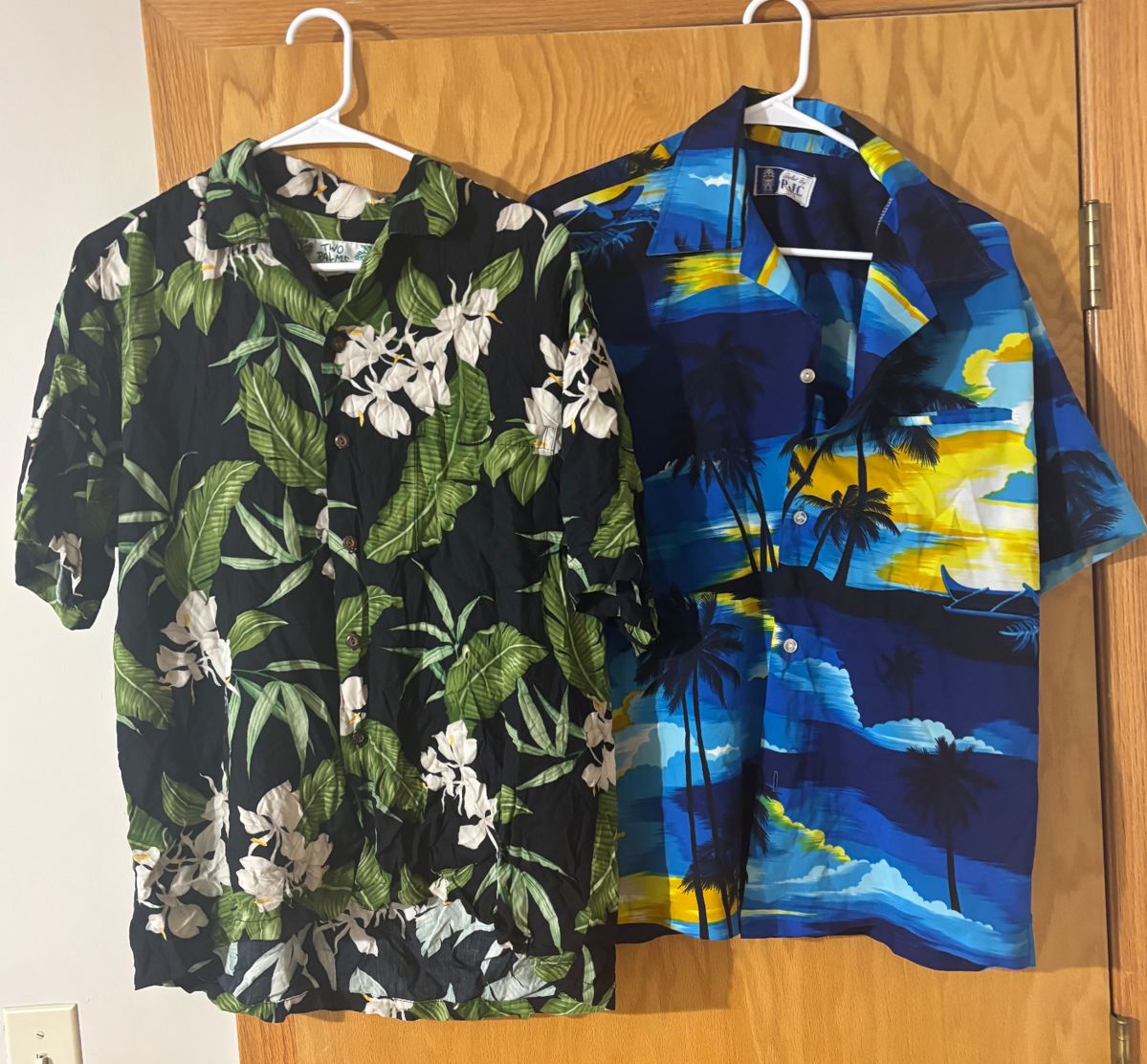 Vintage Hawaiian Shirts