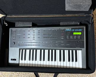 Roland Pro-E MIDI Intelligent Arranger