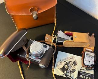 Vintage Aires Camera