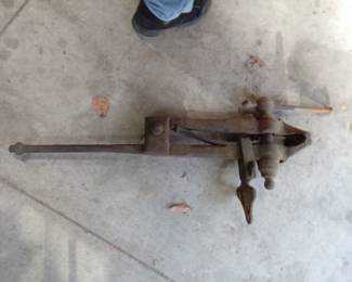 Antique post leg Blacksmith. Vise