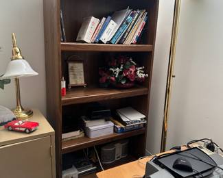 Offfixe supplies, desks, bookshelves