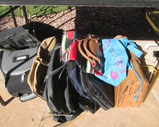 Totes, Insulated Bags & Briefcases