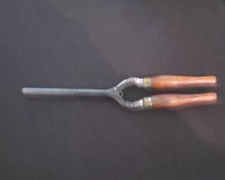 Antique Curling Iron (Non-Electric)