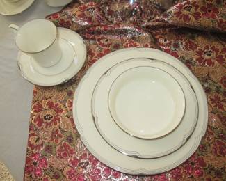 Noritake Fine China "Sterling Cove" #7720